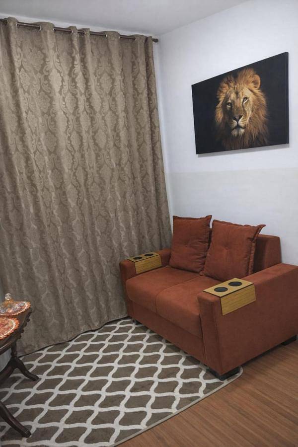 Casas e apartamentos de temporada para 4 pessoas, com vista e piscina e ainda jardim em Barretos