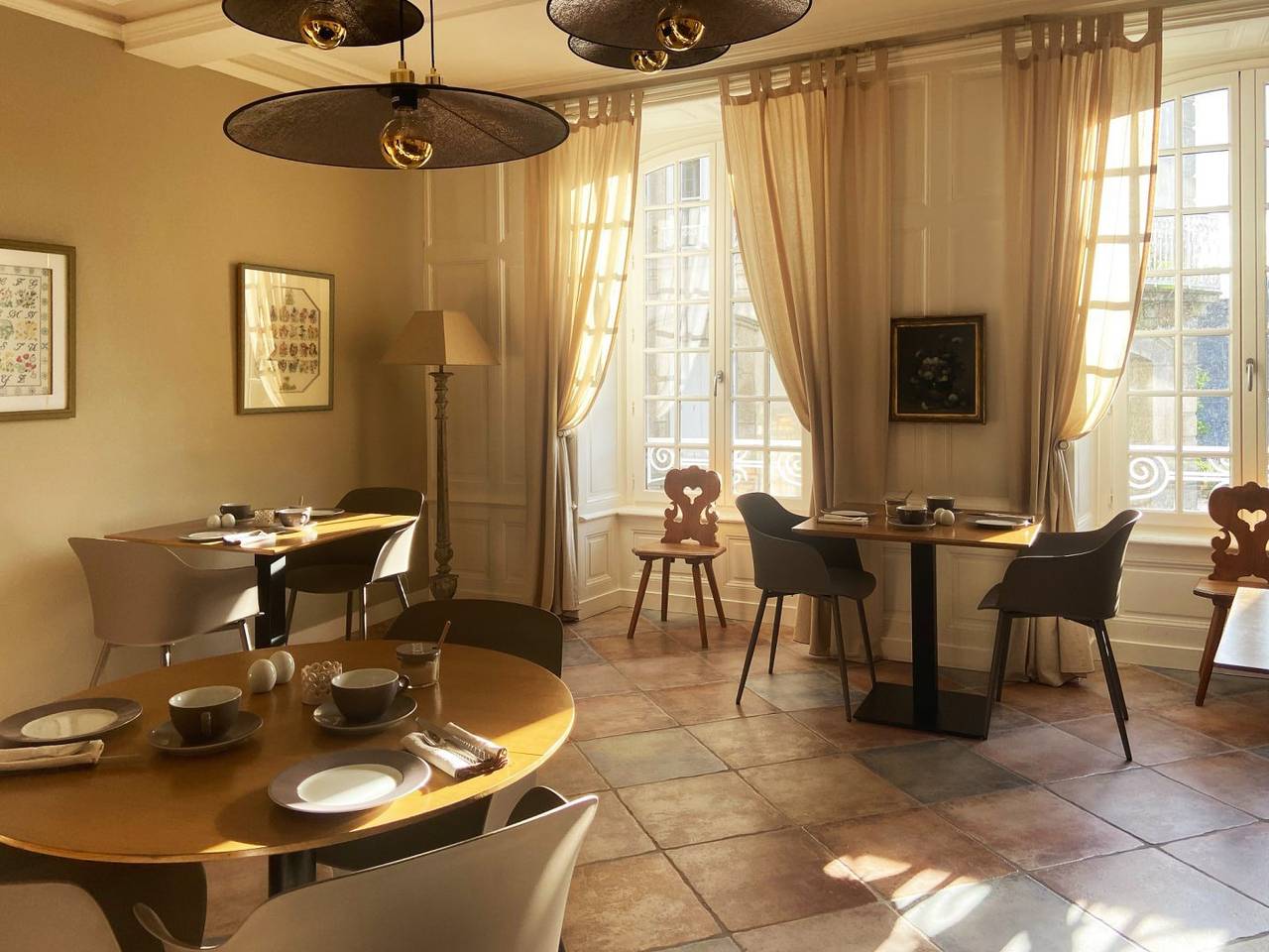 La villa Garenne - Chambre l'Art des Lettres in Vannes, Côte des Mégalithes