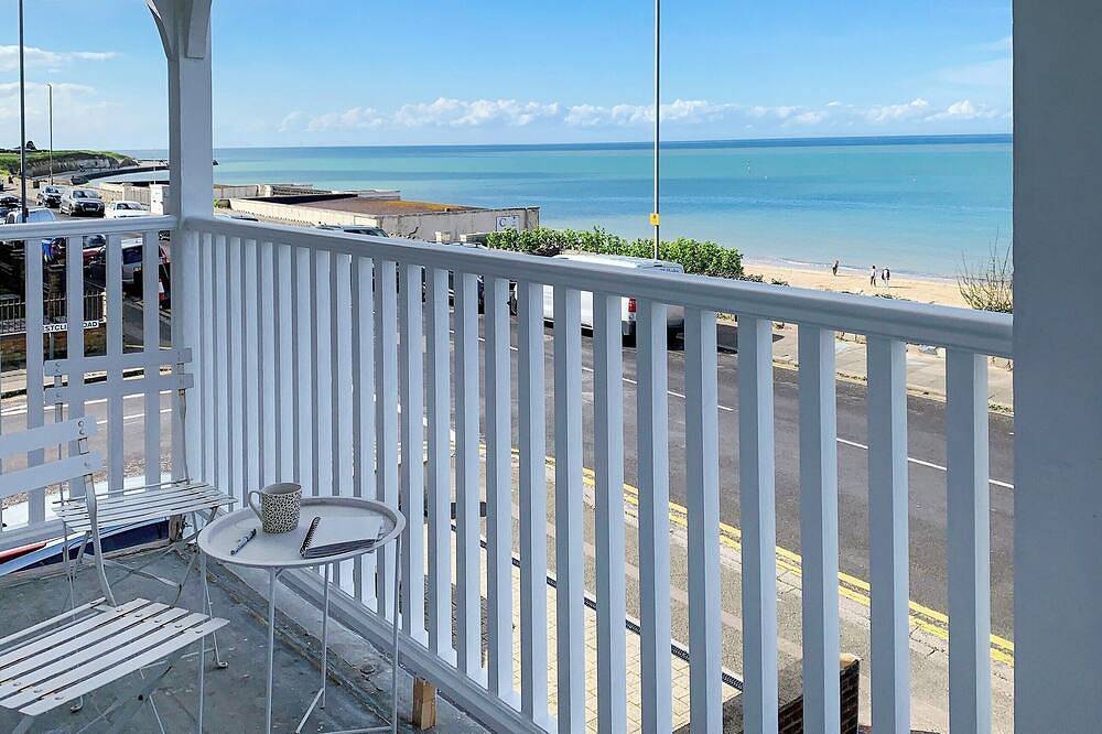 5 Schlafzimmer Unterkunft in Westbrook, near Margate in Botany Bay, Kent