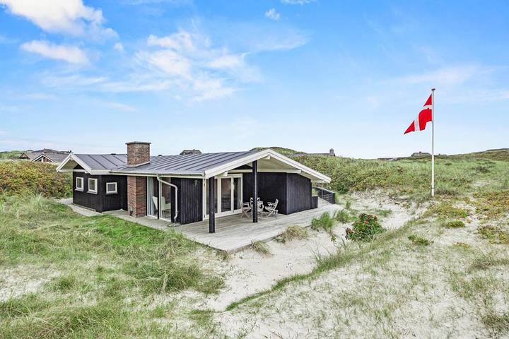 Ferienhaus für 6 Personen, mit Balkon/Terrasse und Whirlpool sowie Terrasse und Sauna in Henne Strand - 2
