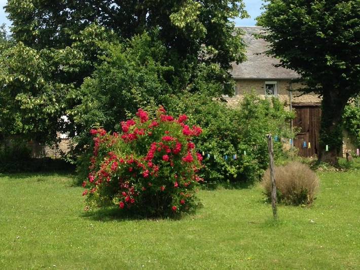 Maison d’hôte pour 2 personnes, avec Jardin et Vue à Moulins-Engilbert