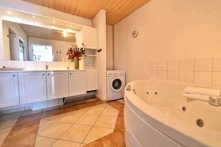 Ferienhaus für 4 Personen, mit Whirlpool und Sauna sowie Garten in Region Oder - Spree - 3