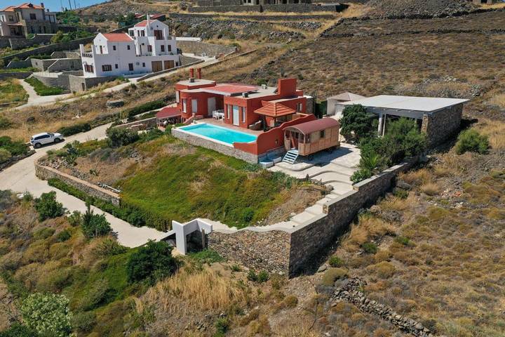 Villa für 8 Personen, mit Garten und Ausblick sowie Pool, mit Haustier - 1
