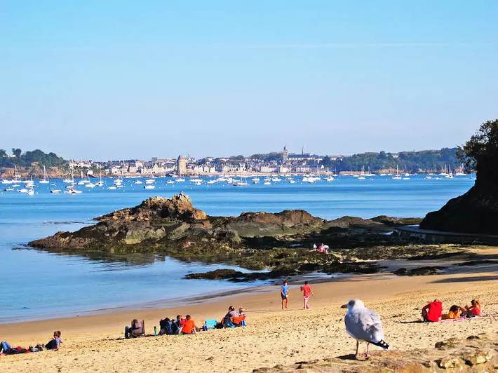 Location de vacances pour 6 personnes, avec jardin dans Plage du Prieuré - 3