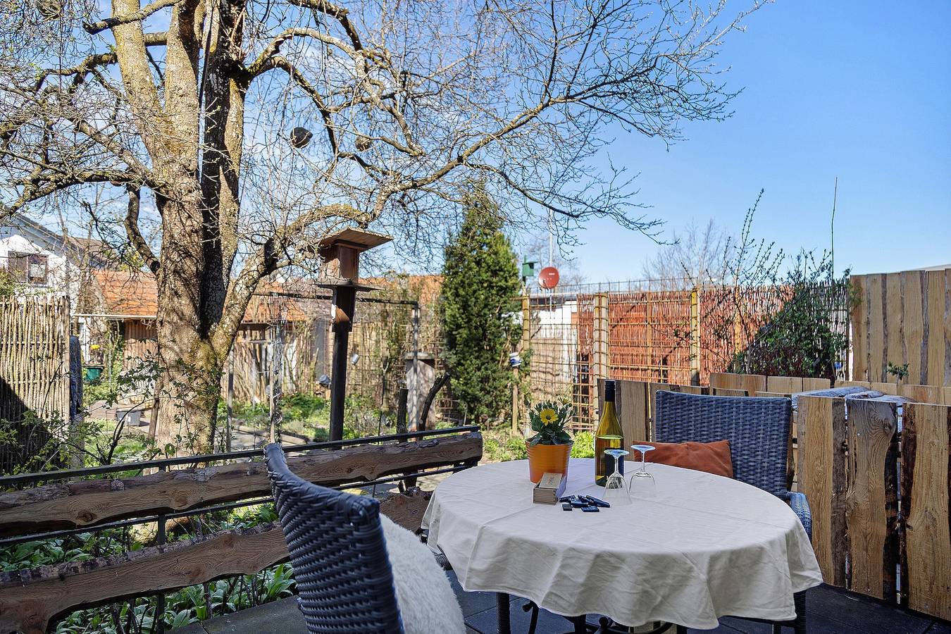 Ganze Wohnung, Ferienwohnung 'Gartenglück' mit eigener Terrasse in Bad Waldsee, Region Bodensee-Oberschwaben