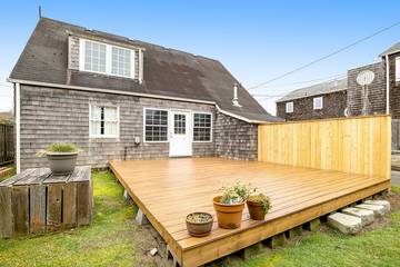 Glamping for 8 Guests in Gearhart, Oregon Coast, Picture 2