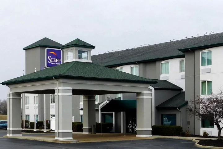 Hôtel pour 4 personnes, avec piscine - 1