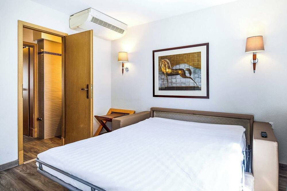 Apartamento inteiro, Apartment Cosy -1Br-4P- Genève in Pâquis, Genebra