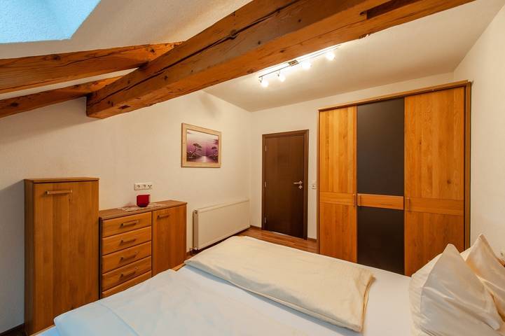 Ferienwohnung für 4 Personen, mit Ausblick und Garten sowie Terrasse, mit Haustier in Bichlbach - 4