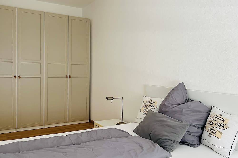 Ganze Wohnung, Großes und helles Innenstadt Apartment - Ferienwohnung in Bad Homburg vor der Höhe, Bad Homburg
