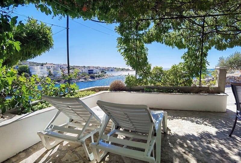 Three bedroom house with terrace and sea view Kanica, Rogoznica K-24746 in Kanica, Razanj