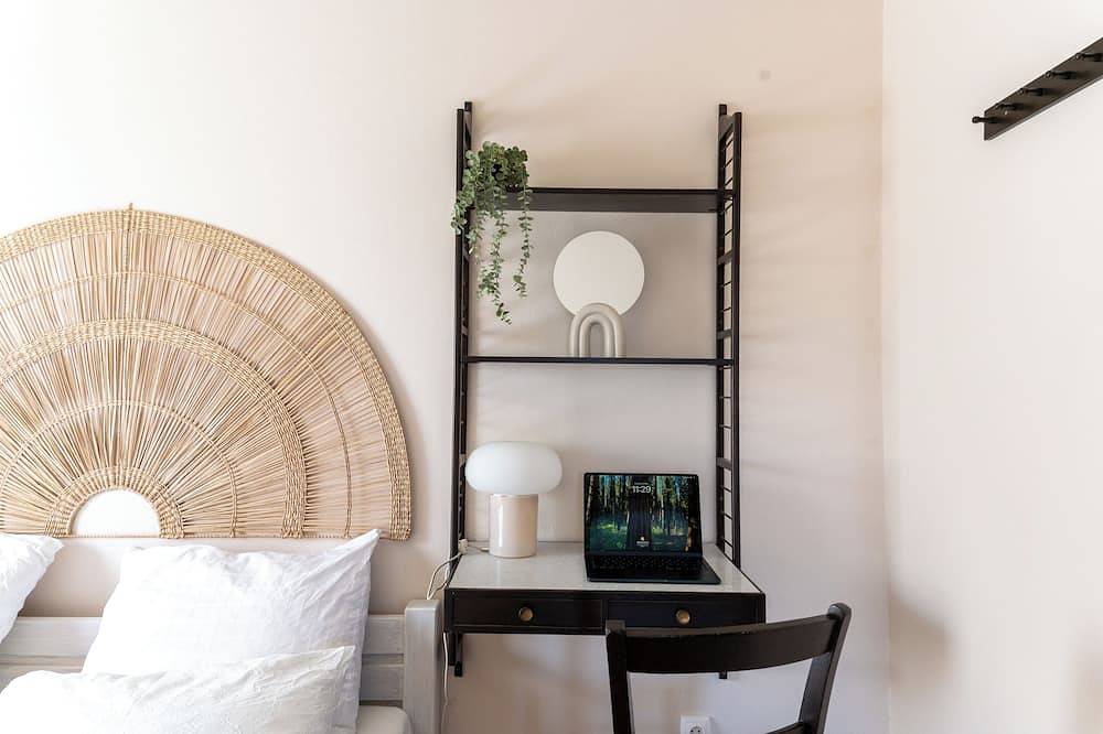 Ganze Wohnung, Strandhaus in Carrapateira mit einzigartigem Meerblick  Garten Natur pur  Ruhe in Bordeira, Naturpark Südwest-Alentejo und Costa Vicentina