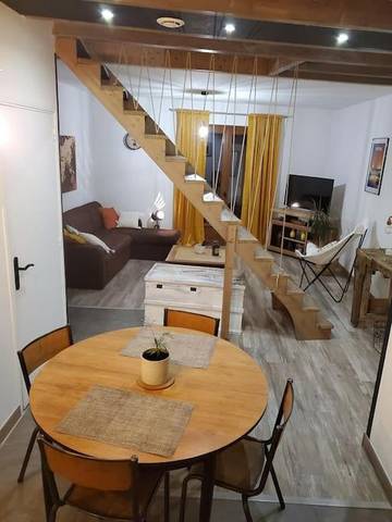 Gîte pour 4 personnes, avec jardin ainsi que terrasse et vue dans Jaunay-Marigny