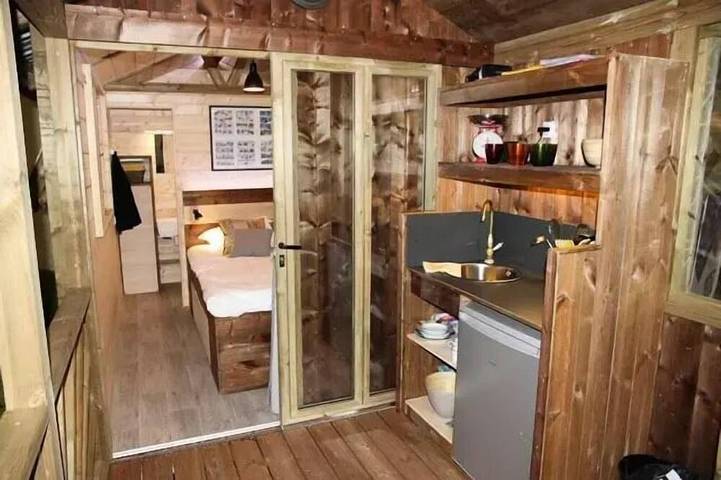 Cabane en bois pour 2 personnes - 1
