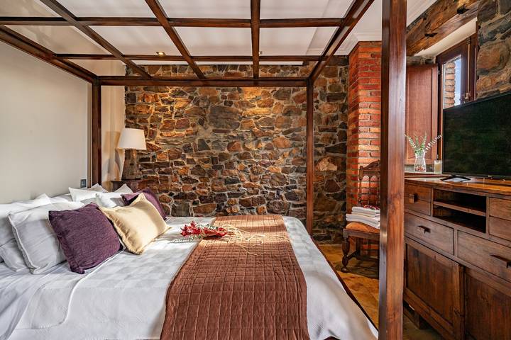 Room 2 at Casona Los Gamonales in Carreño, Costa Verde (Spain)