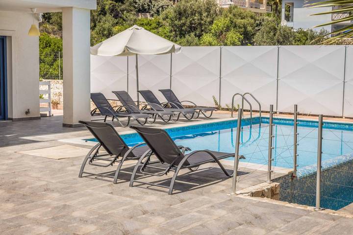 Villa pour 7 personnes, avec balcon dans Skala - 2