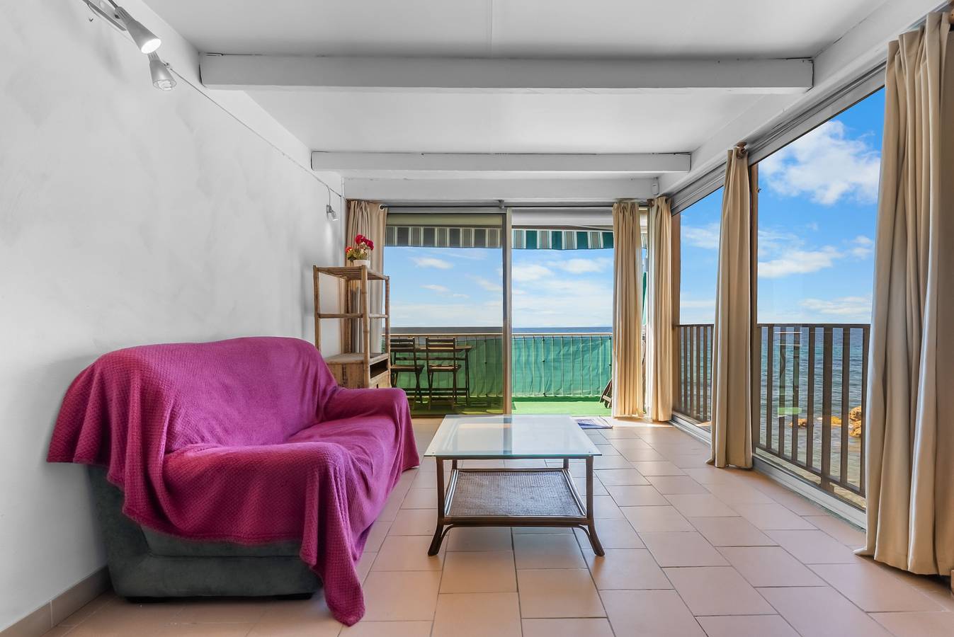 Appartement entier, Cabanon 'Porte Rouge 1' avec vue sur mer in Parc national de Port-Cros