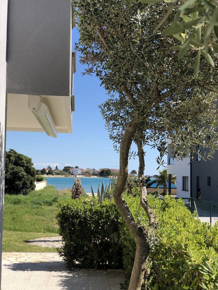 Ferienwohnung für 3 Personen, mit Terrasse in Sukosan - 2