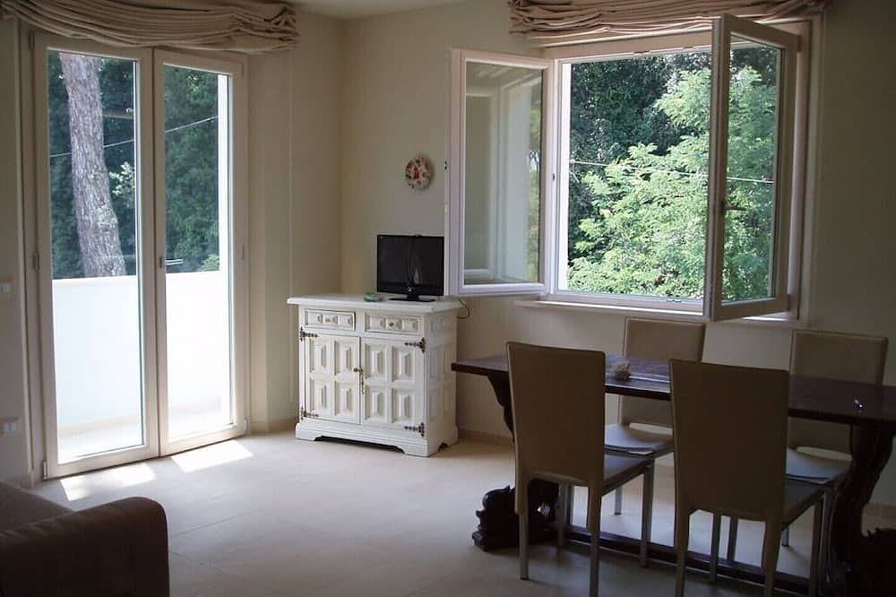 Appartement entier, Casa Glicine - Rooftop Versilia in Lido di Camaiore, Riviera Italienne