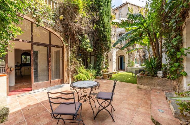 Chambre d’hôte pour 3 personnes, avec piscine ainsi que jacuzzi et jardin à Marsillargues