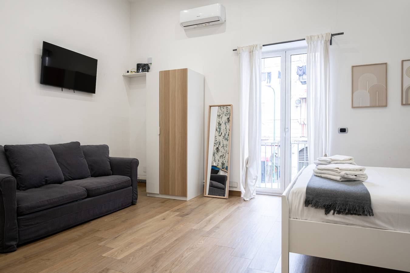 Cały apartament, Apartament wakacyjny dla 2 osób z balkon in Neapol, Prowincja Neapol