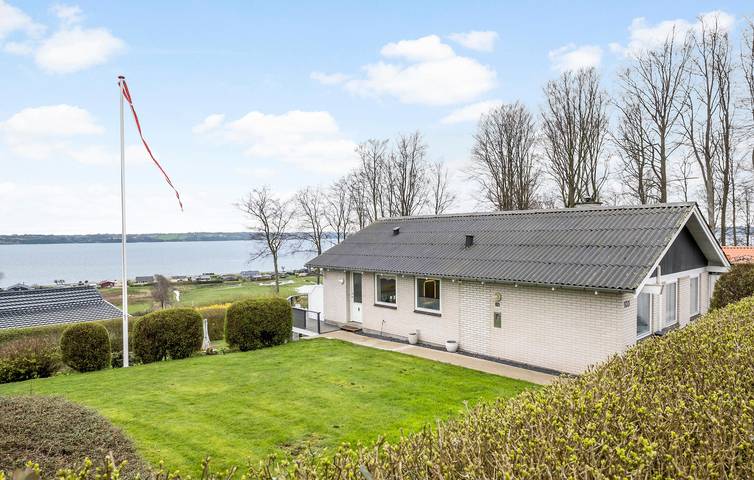 Ferienhaus für 5 Personen, mit Terrasse und Garten in Skarrev - 3