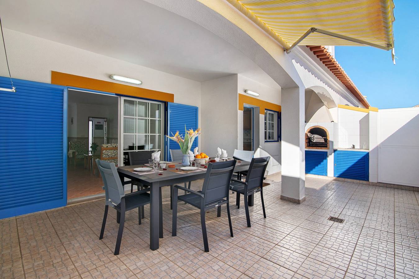 Villa '41' con Terrazza Privata e Wi-Fi in Altura, Distretto di Faro