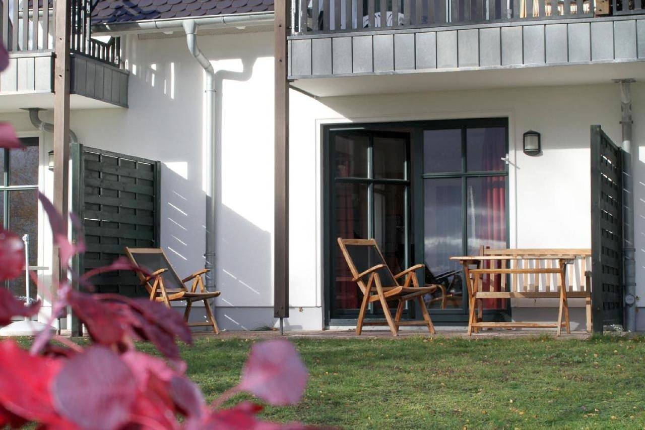 Ganze Wohnung, Ferienwohnung Südblick in Groß Zicker in ruhiger Lage mit Terrasse und Meerblick in Groß Zicker, Mönchgut