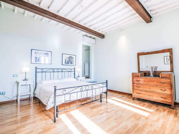 Appartamento intero, Wohnung "L'Arancio" mit Privatparkplatz in Uzzano, Provincia di Pistoia