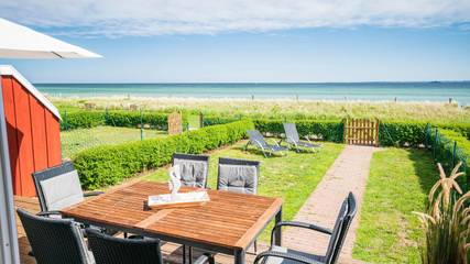 Ferienhaus für 6 Personen, mit Whirlpool und Sauna sowie Terrasse und Garten in Schashagen