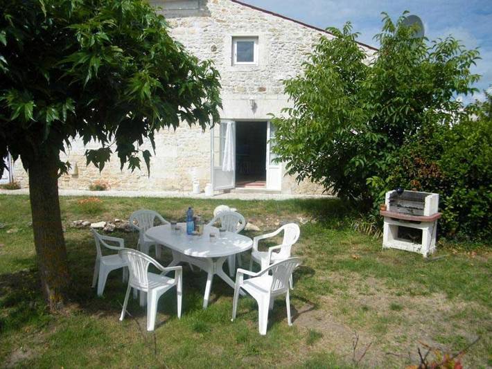 Maison de vacances pour 4 personnes, avec jardin et piscine