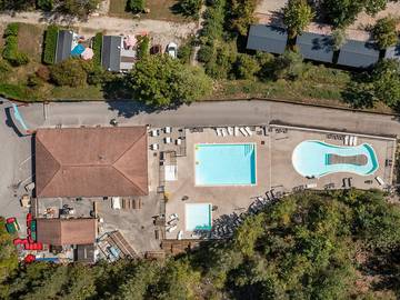 Camping pour 4 Personnes dans Matafelon-Granges, Nantua, Photo 3