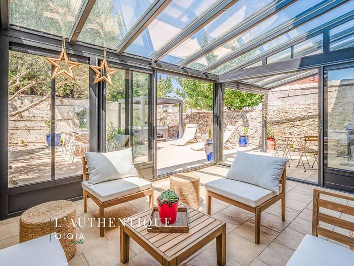 Villa pour 8 personnes, avec Jacuzzi ainsi que Terrasse et Jardin à Carcassonne