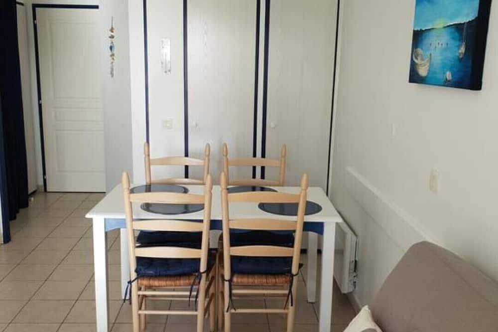 Entire apartment, Apartment with golf view in Talmont-Saint-Hilaire, Vendée
