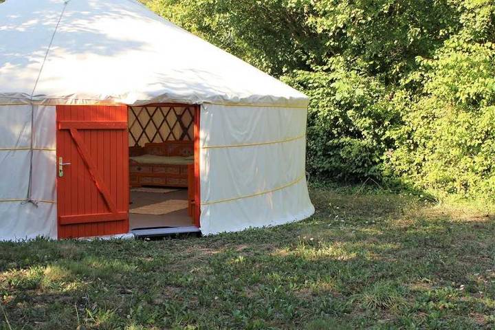 Camping voor 6 personen, met kinderzwembad in Charente