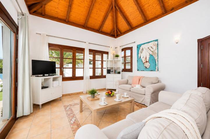Villa für 4 Personen mit Terrasse in Oasis Tamarindo, La Oliva