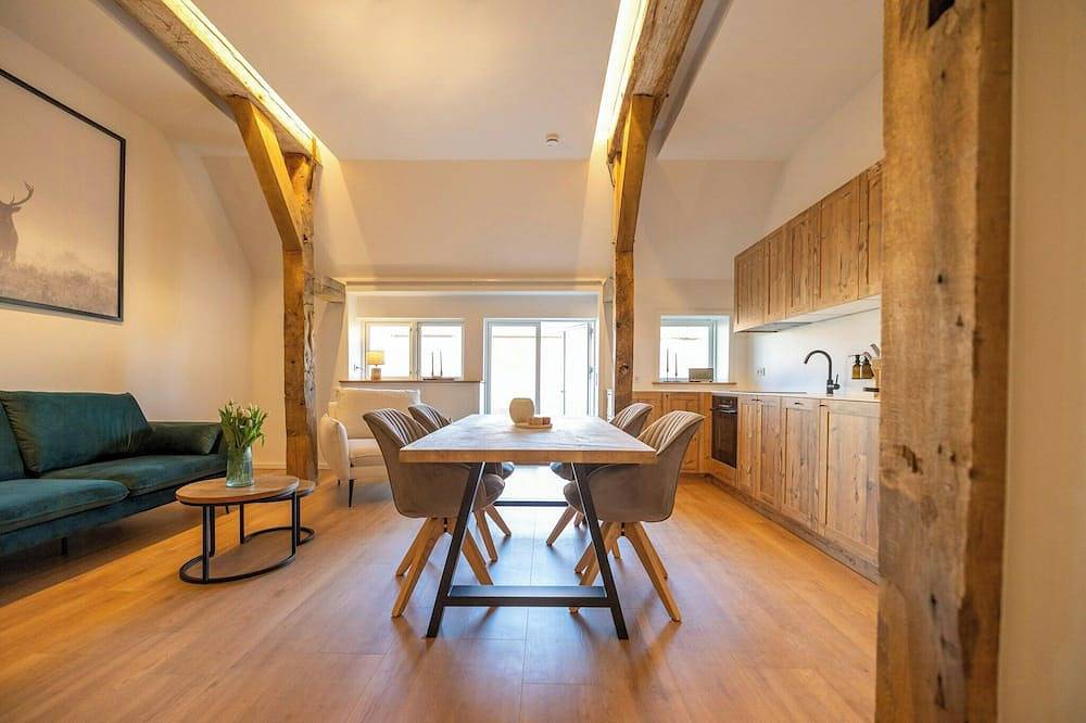 Urlaub im Loft in der Reetdachscheune mit Sauna in Hemmelsdorfer See, Ratekau