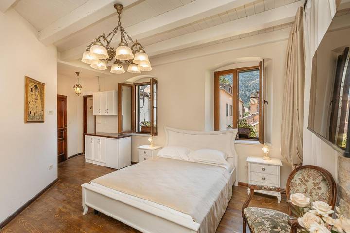 Vakantiewoning voor 4 personen, met uitzicht en terras in Kotor