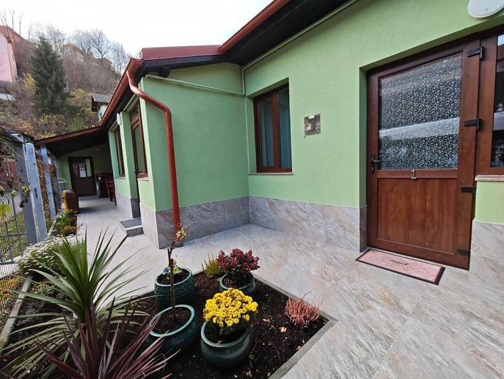 Maison d’hôte pour 3 personnes, avec Terrasse ainsi que Jardin et Vue à Brașov