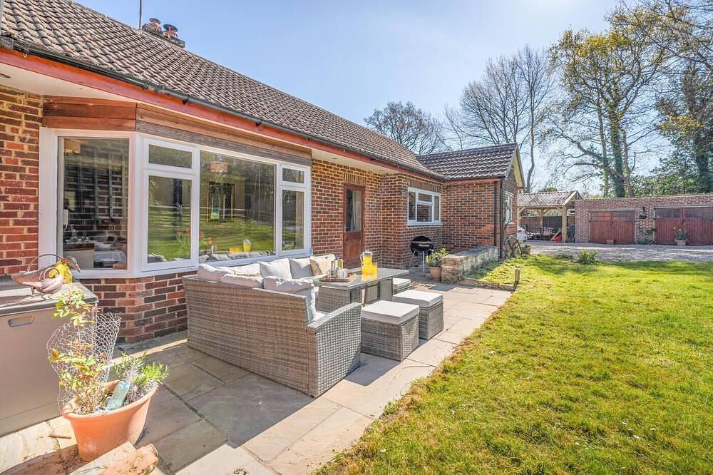 Cottage for 8 People in Thursley, Surrey Hills