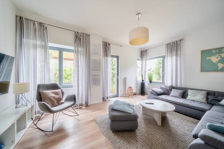 Ferienhaus für 8 Personen, mit Terrasse und Sauna sowie Seeblick und Ausblick in Heiligenhafen - 2