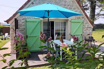 Gîte pour 4 personnes, avec terrasse et jardin à Beuvrequen