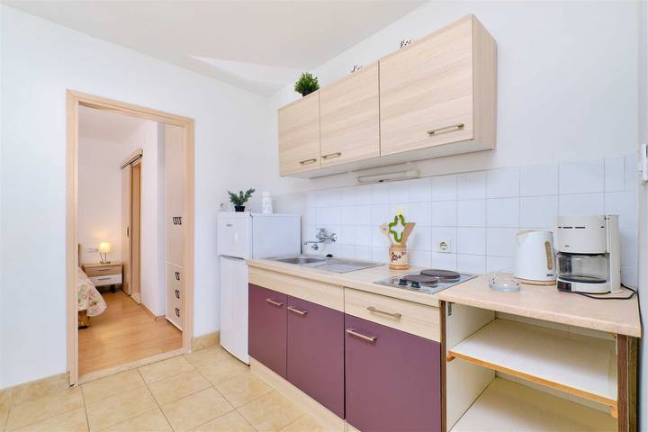 Ferienwohnung für 2 Personen, mit Terrasse in Mali Lošinj - 2