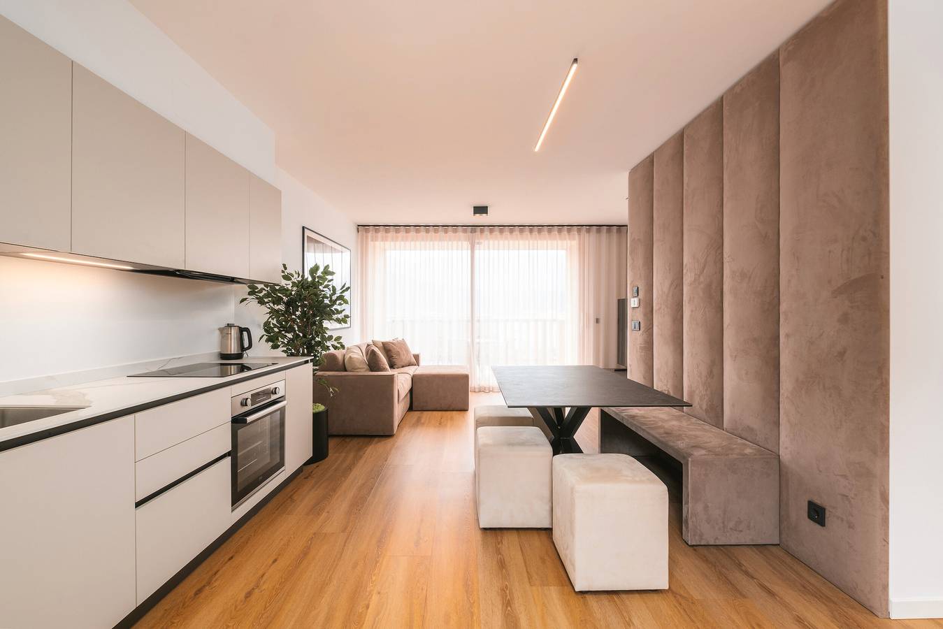 Ganze Wohnung, Ferienwohnung 'Maso Renner 6' mit Bergblick, Wi-Fi und Klimaanlage in Leifers, Südtirol