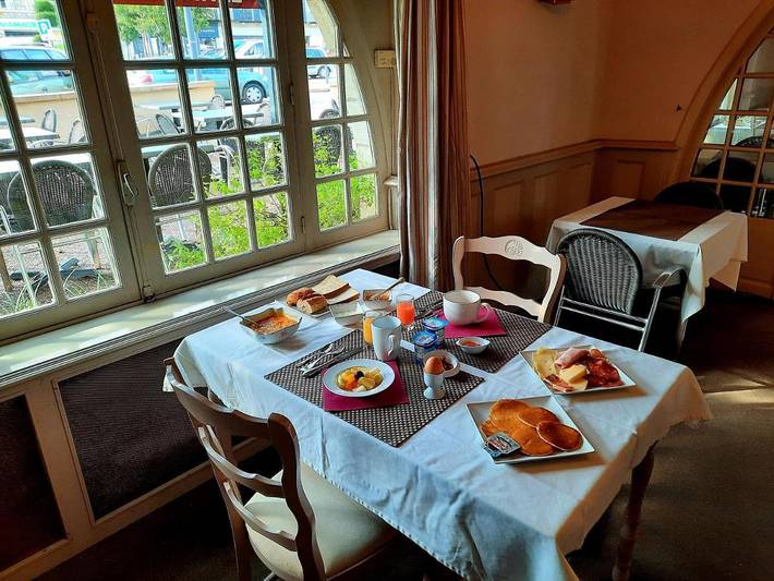 Hôtel pour 2 personnes, avec terrasse, animaux acceptés à Gramat - 3