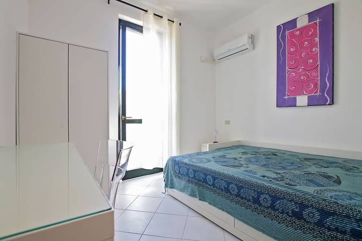 Apartamento entero, Villa Enjoy - 3 bedrooms, close to the beach, in complex with pool available in Spiaggia di Campofelice di Roccella (Campofelice di Roccella), Campofelice di Roccella