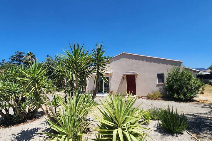 Location de vacances pour 8 personnes à Alignan-du-Vent