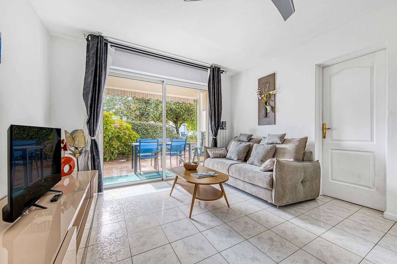 Appartement entier, Appartement proche Plage avec Terrasse Privée in Andernos-les-Bains, Région d'Arcachon