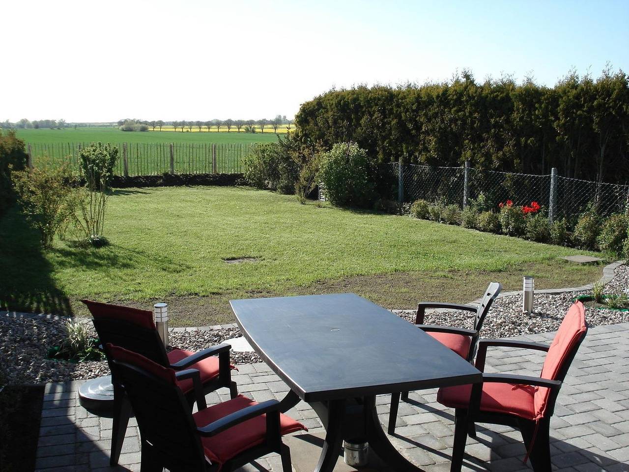 Gemütliches Ferienhaus Casa-Mare auf Fehmarn mit Strandnähe und Gartenblick in Wulfen/Fehmarn, Fehmarn