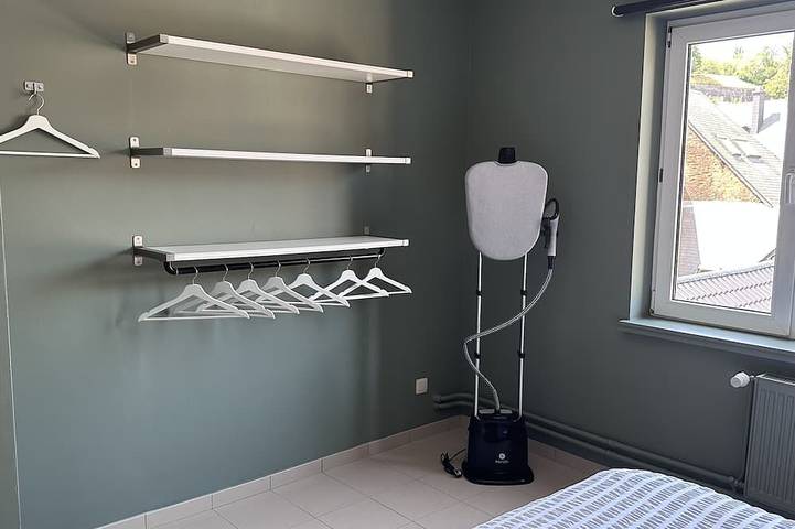 Appartement entier, Maurice en ville; situé dans le centre ville aux pieds du téléphérique in Namur, Région de Namur